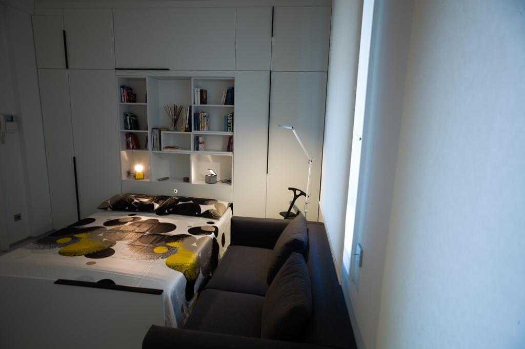 Stylish Mini In The Heart Of Milano Milão Quarto foto